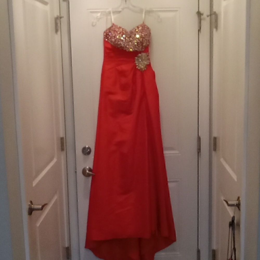 Cassandra Stone long red strapless silver sequin prom dress. Size 2